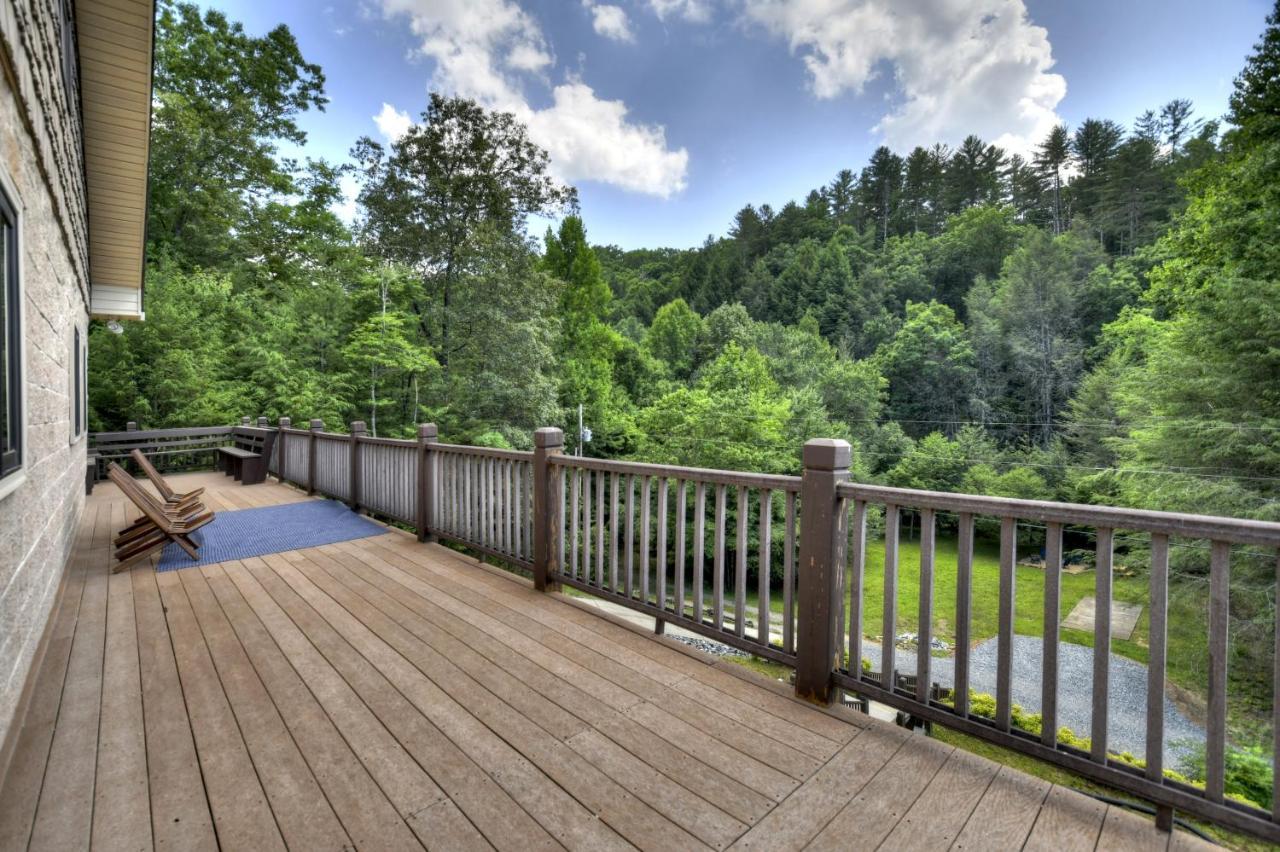 The Chariot - Creek Front With Hottub, Fire Pits, Billiards, Ev Charger - Sandalwood Stays Blue Ridge Exterior photo